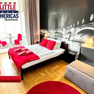 Little Americas Hillside Apartman